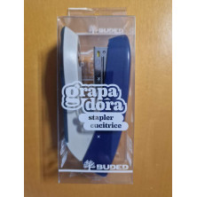 Grapadora 24/6, 26/6. Capacidad de 16 hojas. 14 cm de larga